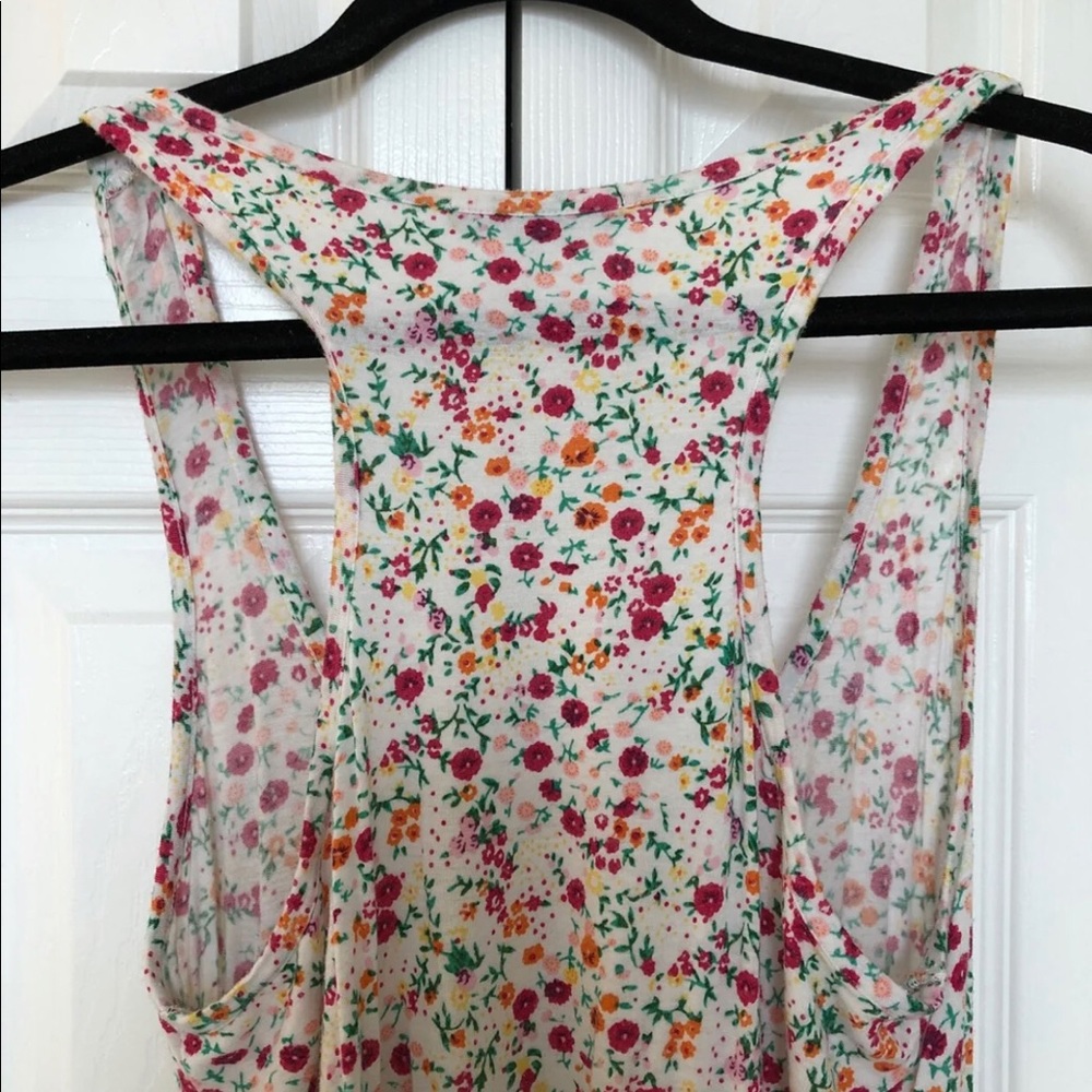 Floral blouse - Picture 4 of 4